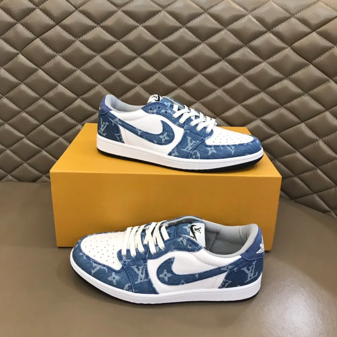 Men's shoes 💰p440 "*OUIS *UITTO* Nike" new original drawer box, co-branded low-top casual sneakers, this sneaker is completely made of denim canvas splicing leather, decorated with Louis Vuitton's iconic monogram and Damierl pattern with natural cowhide piping. The upper of this shoe combines LV’s most classic Monogram and Damier elements, giving it a sense of luxury and recognition! Size: 38-45